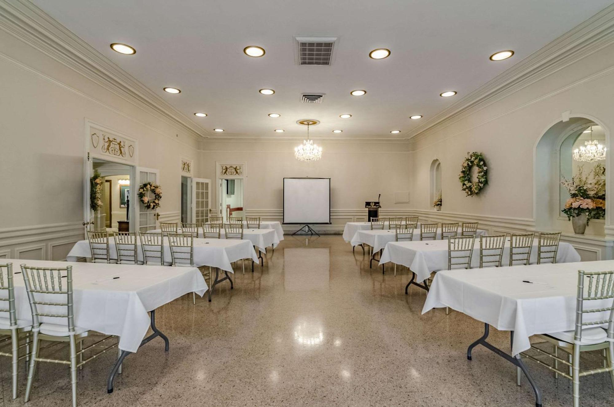 Hotel Bothwell Sedalia Central District, Ascend Hotel Collection Экстерьер фото