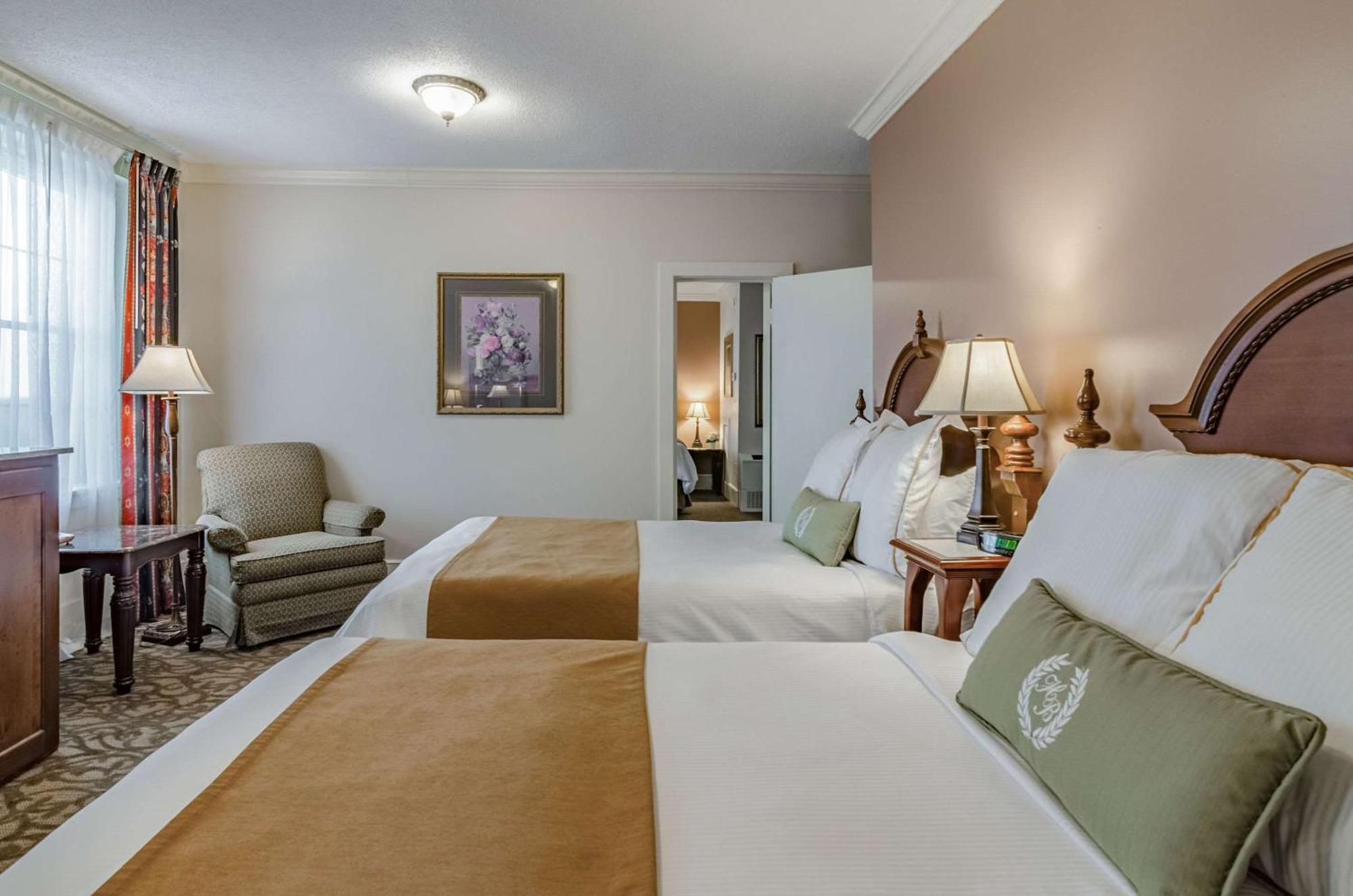 Hotel Bothwell Sedalia Central District, Ascend Hotel Collection Экстерьер фото