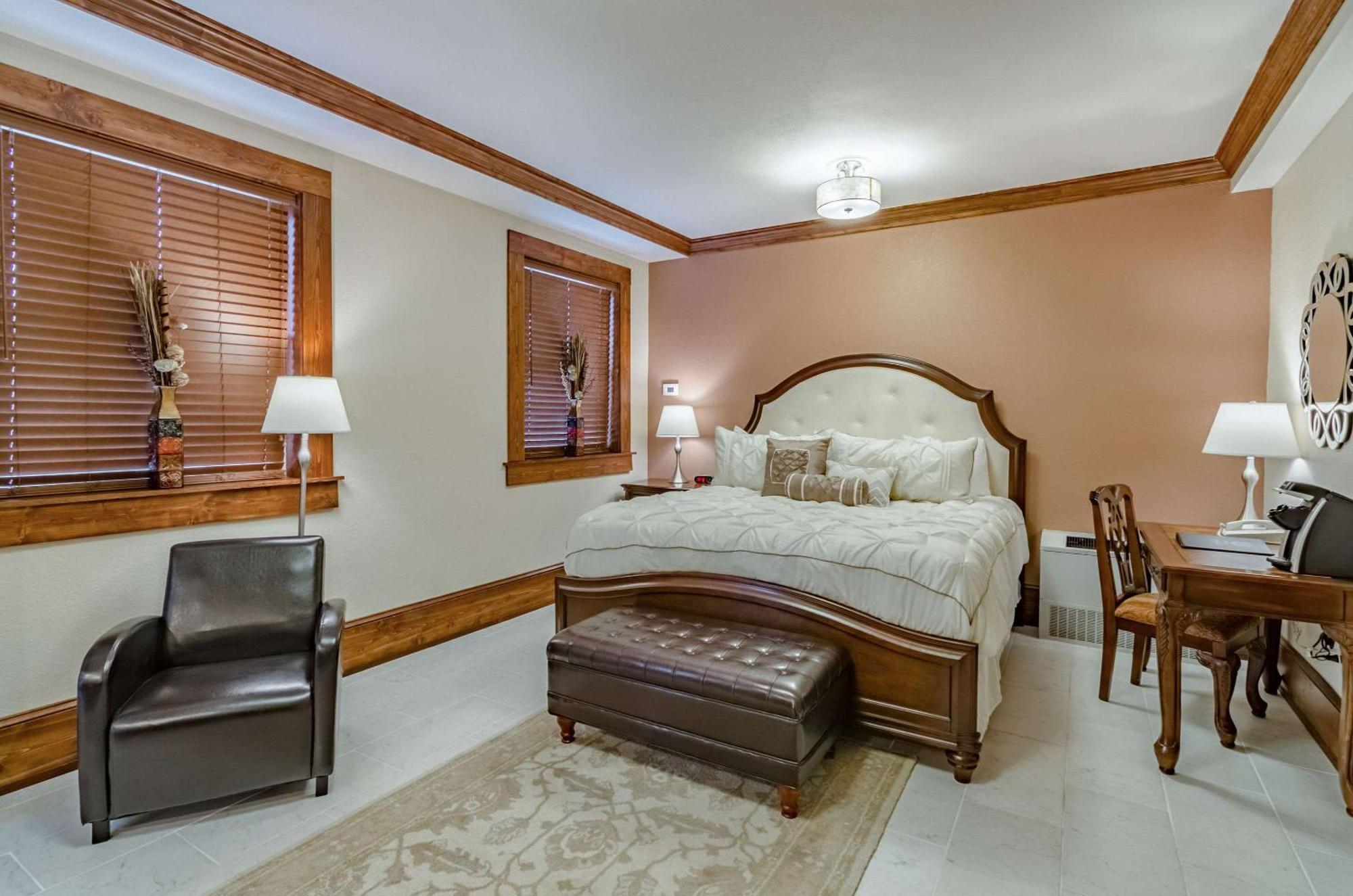 Hotel Bothwell Sedalia Central District, Ascend Hotel Collection Экстерьер фото