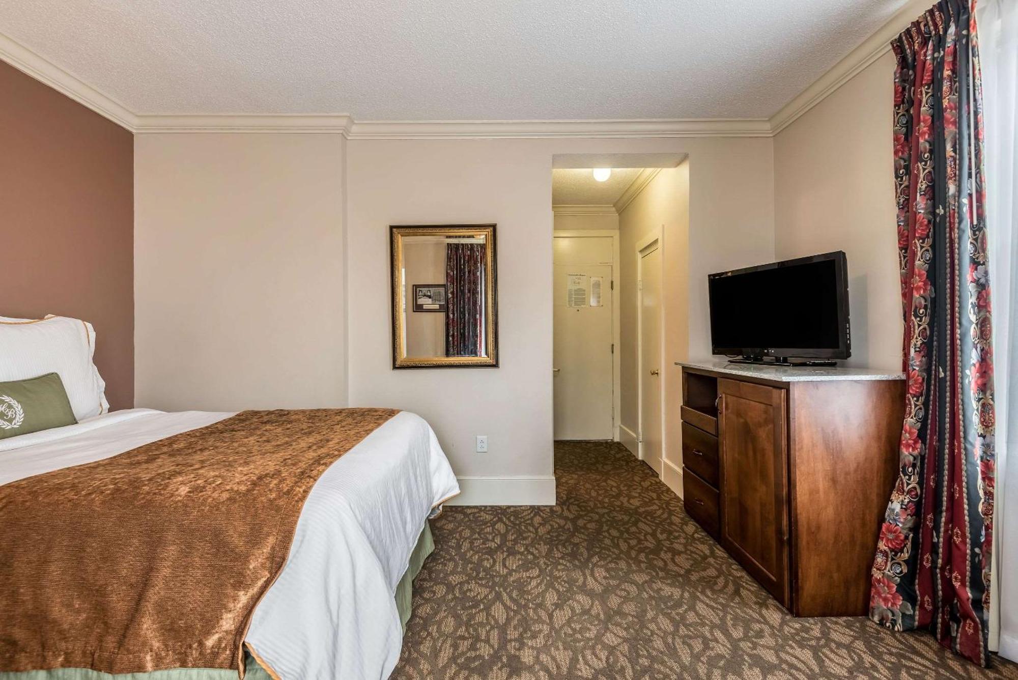 Hotel Bothwell Sedalia Central District, Ascend Hotel Collection Экстерьер фото
