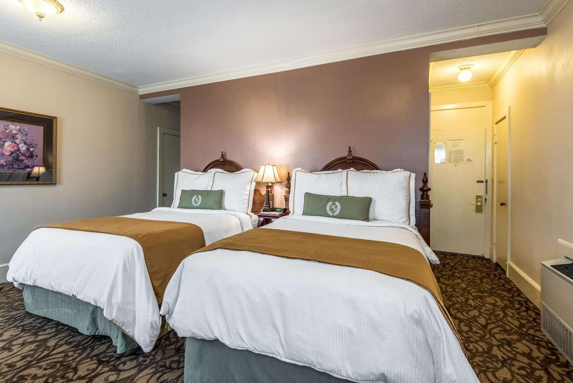 Hotel Bothwell Sedalia Central District, Ascend Hotel Collection Экстерьер фото